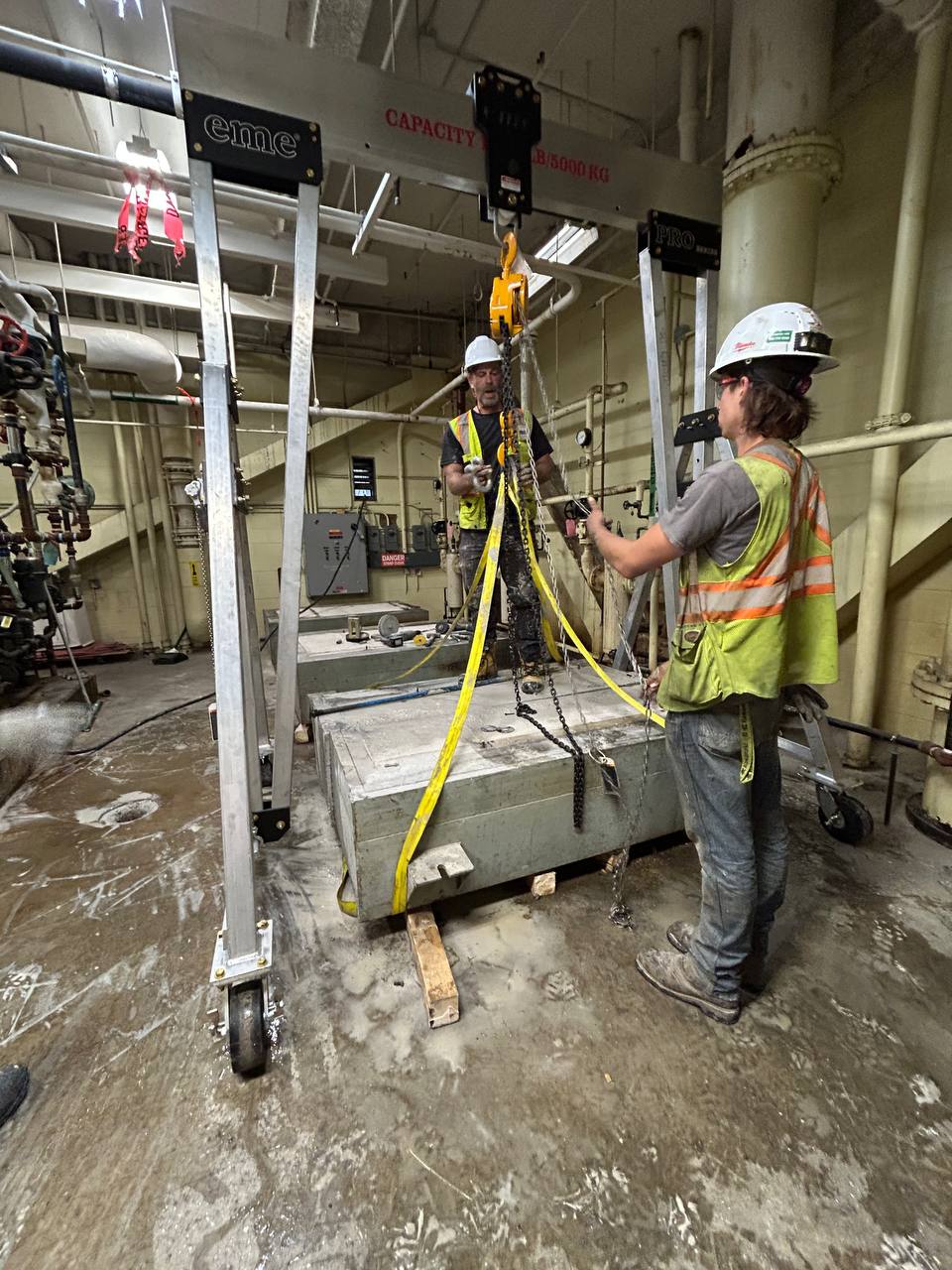 segmented concrete block lifted after wire sawing.jpeg